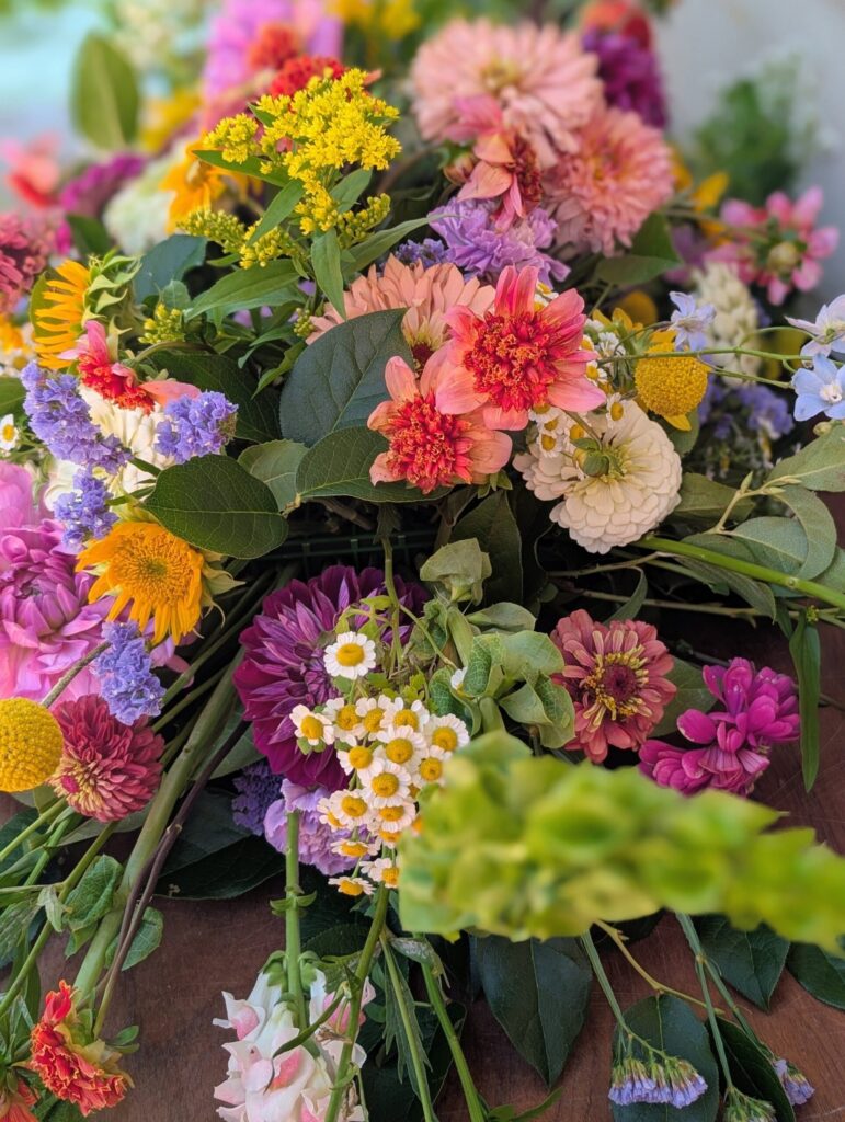 Gardenwild Package- Signature Size